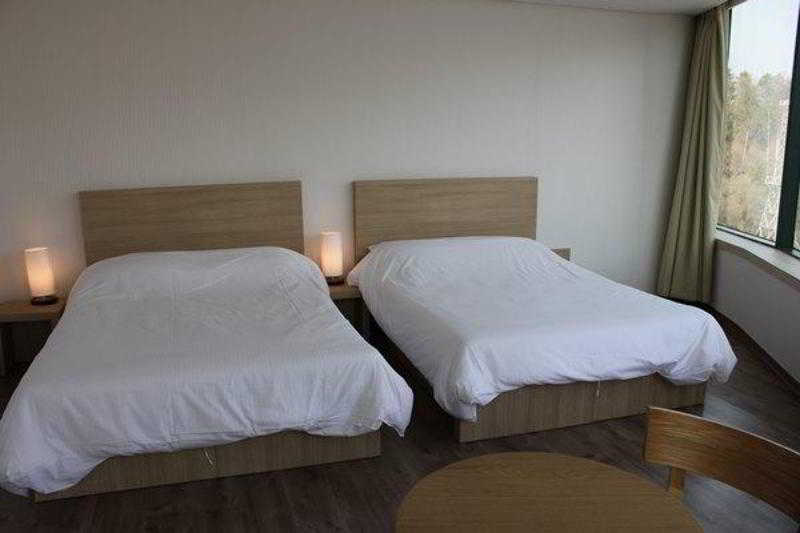 Elena Business Hotel Yeosu Zewnętrze zdjęcie